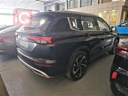 ميتسوبيشي اوتلاندر